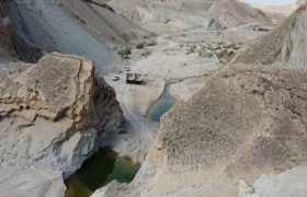 مصالح سدهای دهرود و باهوش از منابع محلی تأمین می‌شود