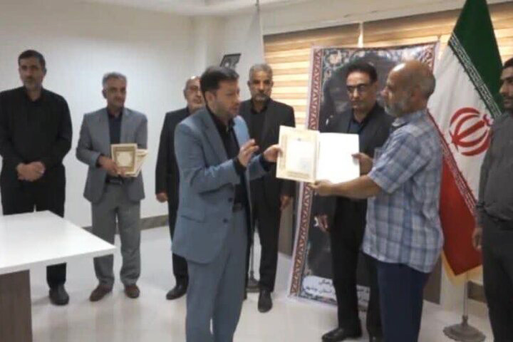بیش از ۵۰۰ فقره سند مالکیت در بوشهر اهدا شد