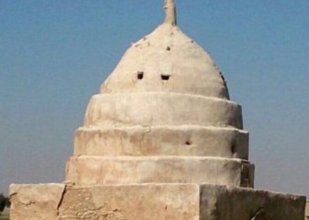 طرح مرمت و ساماندهی بقعه “پیربهرس” خلیفه‌ای شهرستان دشتستان آغاز شد