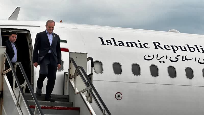 رئیس جمهور وارد بوشهر شد