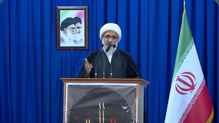 مشکلات آب و برق در استان بوشهر رفع شود