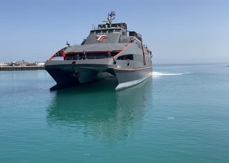 جزیره خارگ به ۲ کشتی مسافربری جدید مجهز شد