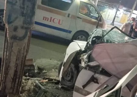 برخورد خودرو با تیر چراغ برق در برازجان قربانی گرفت