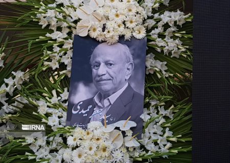 آئین نکوداشت زنده یاد حمیدی چهره ماندگار ادبیات در بوشهر برگزار شد