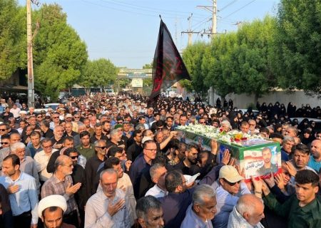 پیکر پاک شهید ایمان قائدی در بوشهر تشییع شد