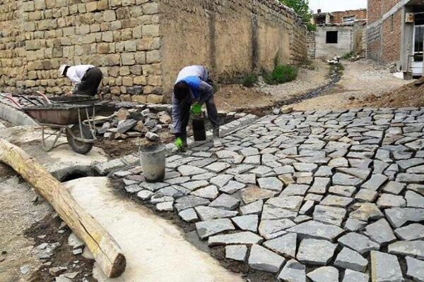 اجرای ۹۸ پروژه عمرانی در روستاهای دشتستان
