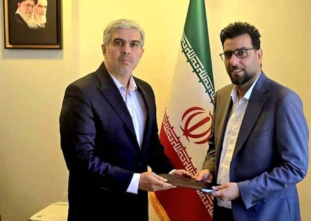یک بوشهری مشاور عالی انجمن روابط عمومی و ارتباطات اندیشه شد