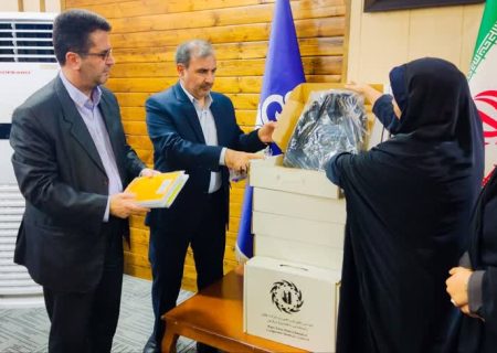 هدیه ویژه سازمان منطقه ویژه پارس به دانش‌آموزان نیازمند