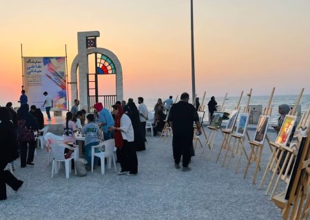 نمایشگاه “نقاشی خیابانی” در بوشهر برگزار شد