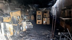 بنیاد بین‌المللی خیریه آبشار عاطفه‌ها در آتش اغتشاشگران سوخت