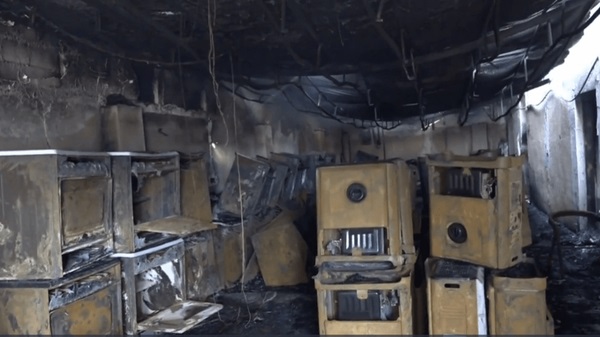 اغتشاشگران جهیزیه ۳۰ نوعروس دشتستانی را به آتش کشیدند