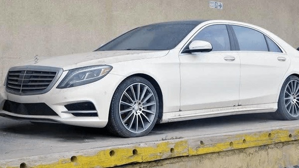 پلیس دشتستان بنز قاچاق ۷ میلیاردی را توقیف کرد