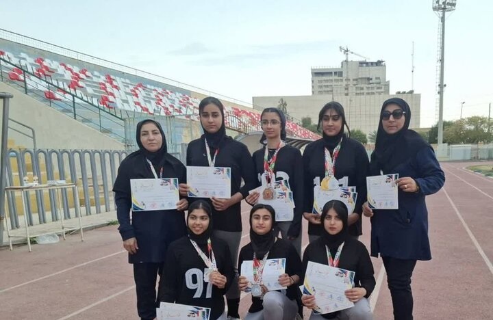 درخشش دانش آموزان دختر گناوه در مسابقات دو و میدانی