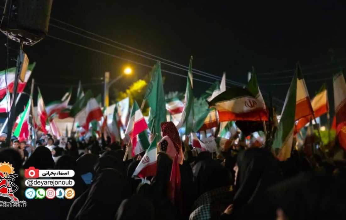 اجتماع بزرگ مردم برازجان در هفتمین روز شهادت رهبر انقلاب