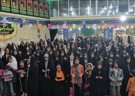 مراسم بزرگداشت شهدای دانش‌آموز در آبپخش برگزار شد