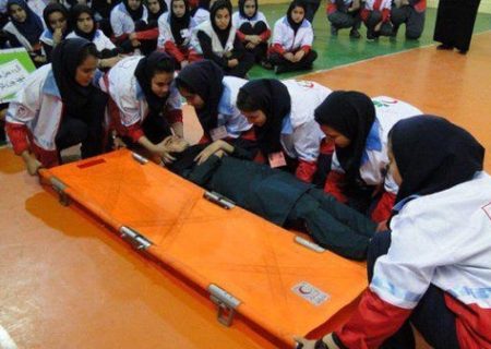 ۵۰۰۰ دانش‌آموز دیّری آموزش‌های امدادی دیدند