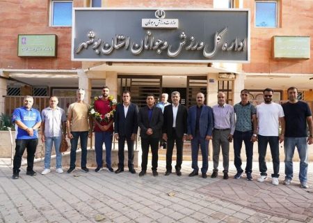 تجلیل از 2 هندبالیست ملی‌پوش بوشهری پس از قهرمانی آسیا