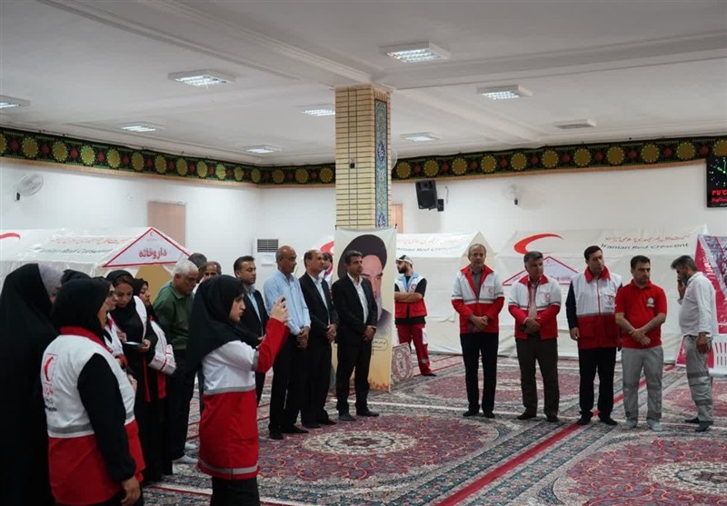 ارائه خدمات درمانی رایگان هلال‌احمر به اهالی روستاهای بوشهر