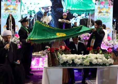 جشن ازدواج آسان ۲۰ زوج جوان در خورموج برگزار شد