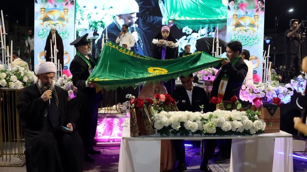 جشن ازدواج آسان ۲۰ زوج جوان در خورموج برگزار شد