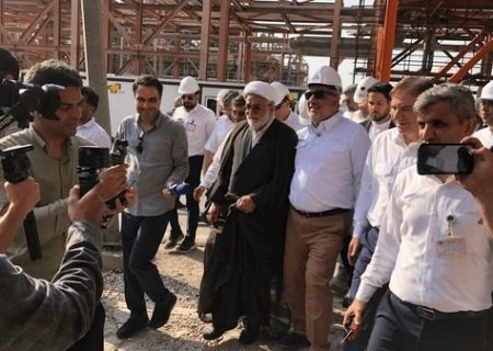 بازدید سرپرست وزارت نفت از پالایشگاه‌های آسیب‌دیده عسلویه