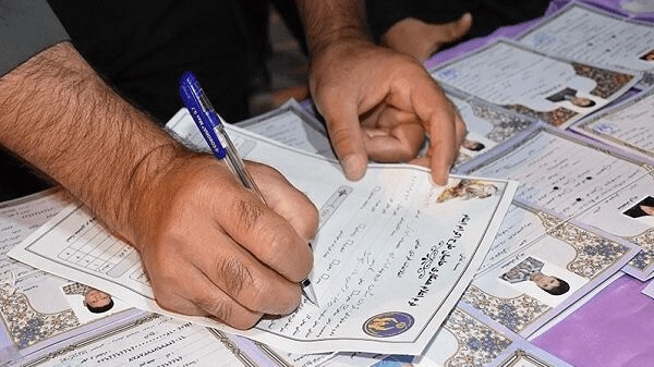 ۳۳۰۰ فرهنگی بازوان حمایتی دانش‌آموزان نیازمند بوشهر